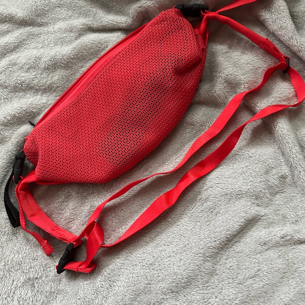 Lululemon All Hours Belt Bag